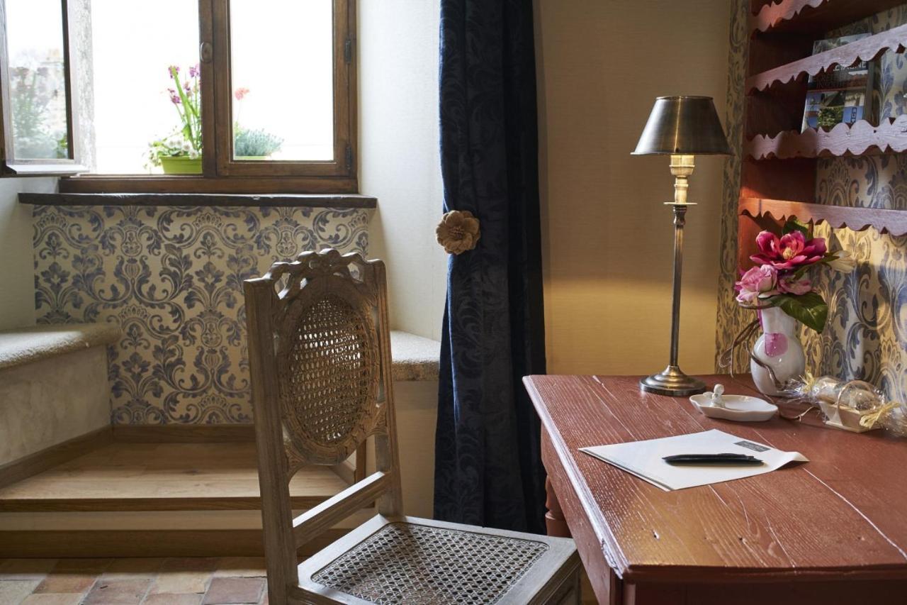 Manoir De La Senechaussee De Lantiern Arzal Εξωτερικό φωτογραφία